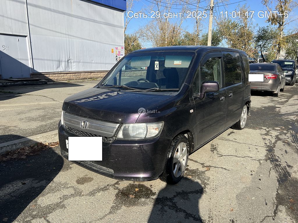 Фото Honda Mobilio Spike 6