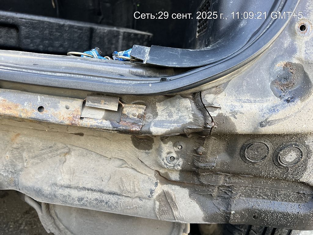 Фото Honda Mobilio Spike 168