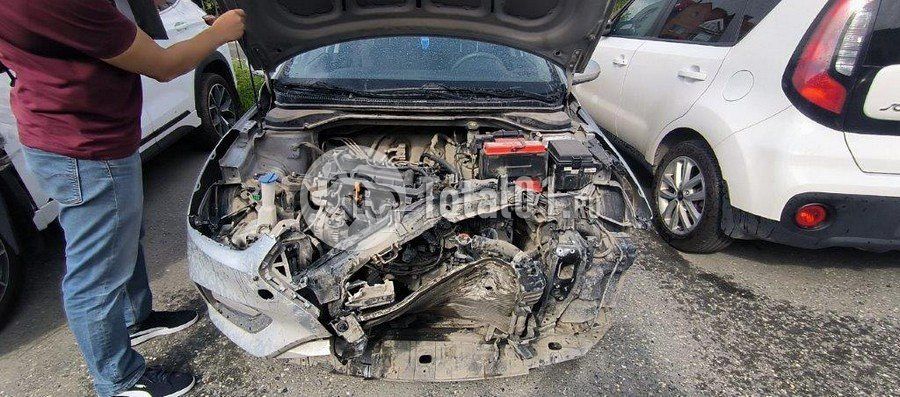 Фото Hyundai Solaris 18