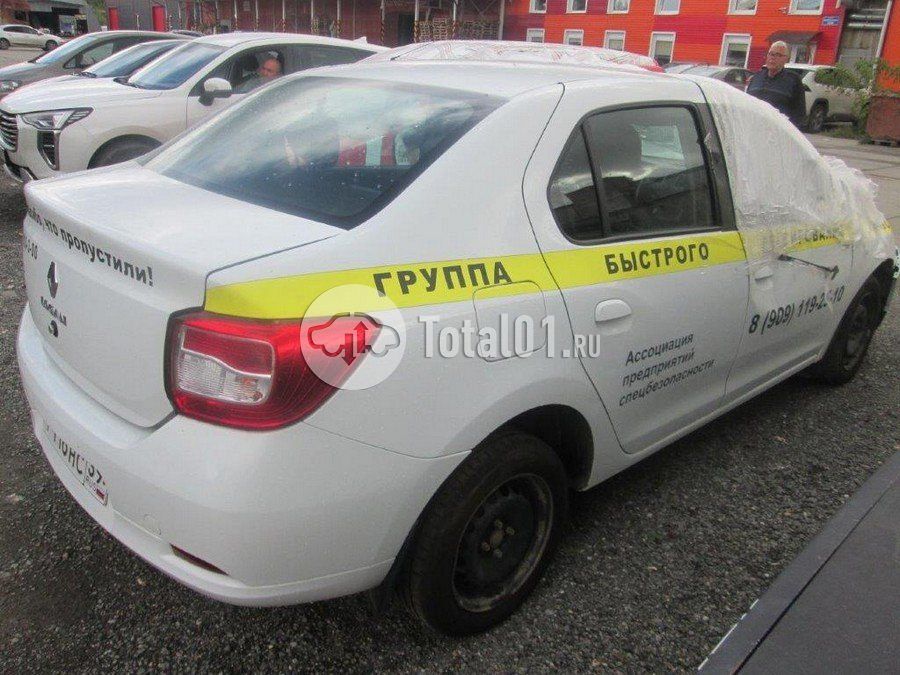 Фото Renault Logan 2