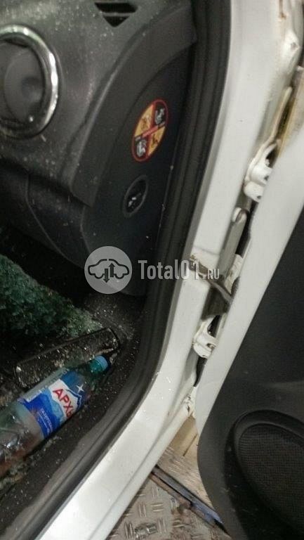 Фото Renault Logan 4