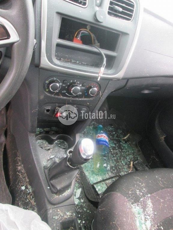 Фото Renault Logan 50