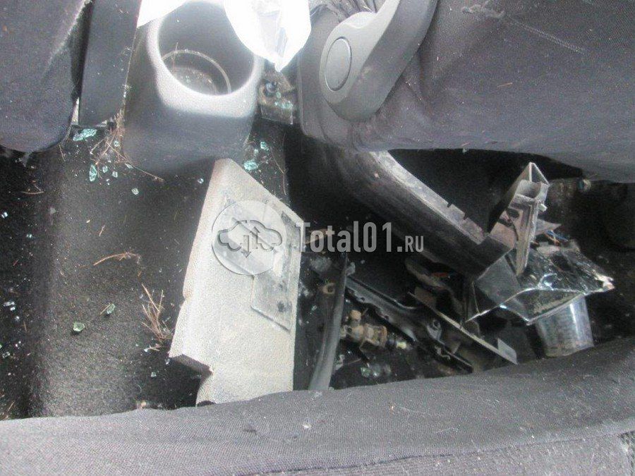 Фото Renault Logan 78