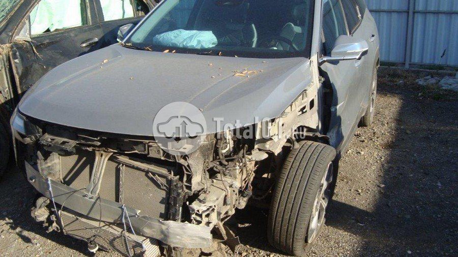 Фото Geely Atlas 10