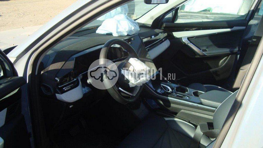 Фото Geely Atlas 16