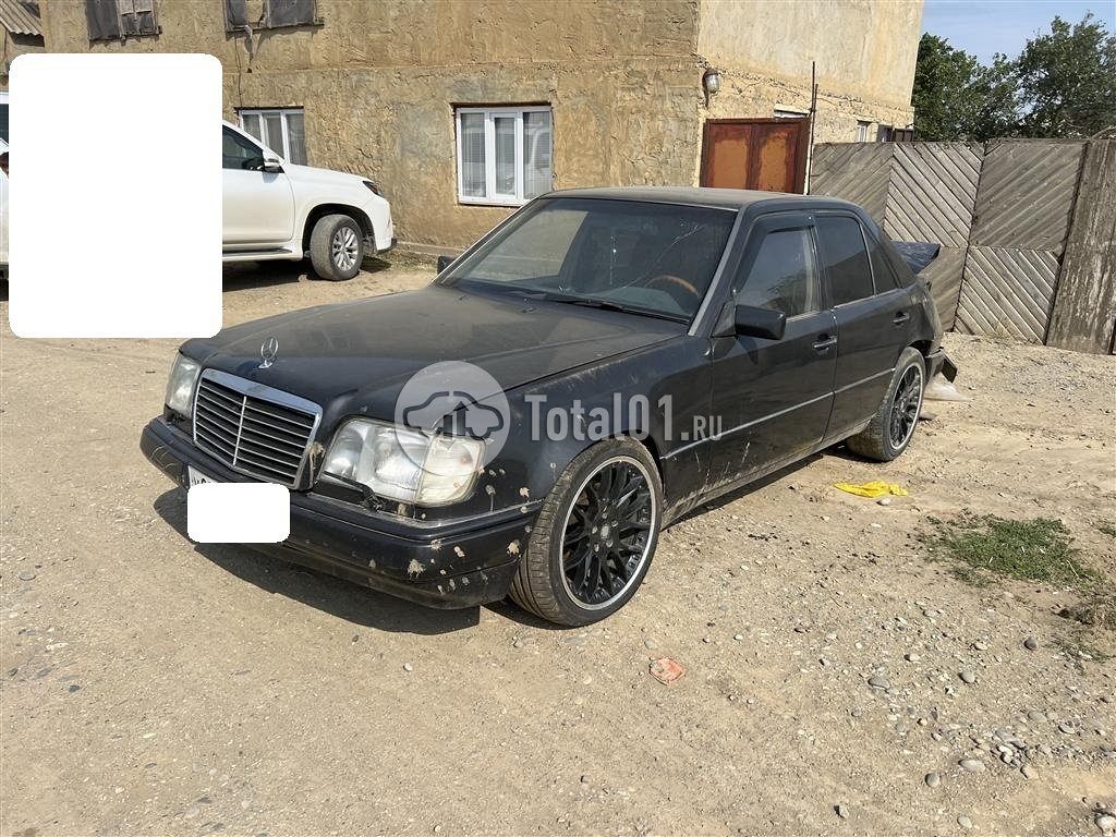 Фото Mercedes-Benz E-класс 2