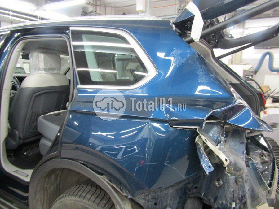 Фото Volkswagen Touareg 4