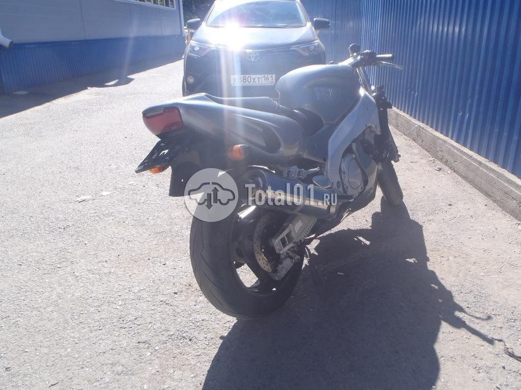 Фото Yamaha YZF-R6 2