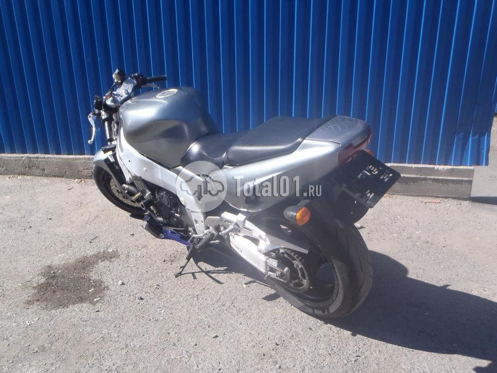 Фото Yamaha YZF-R6 4