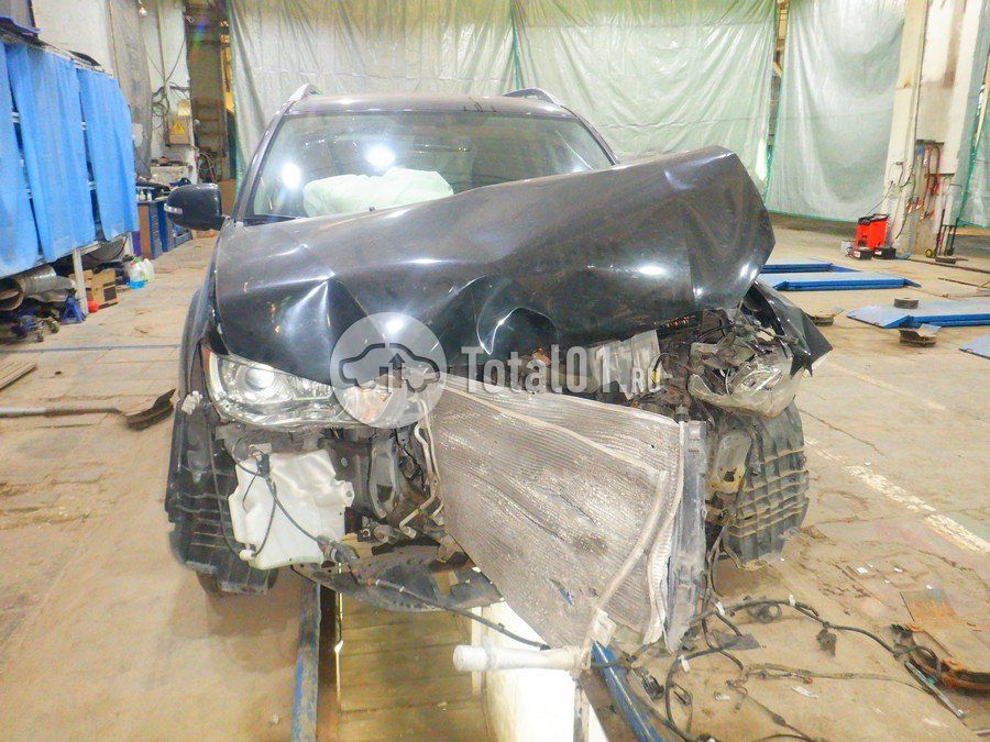 Фото Mitsubishi Outlander 4