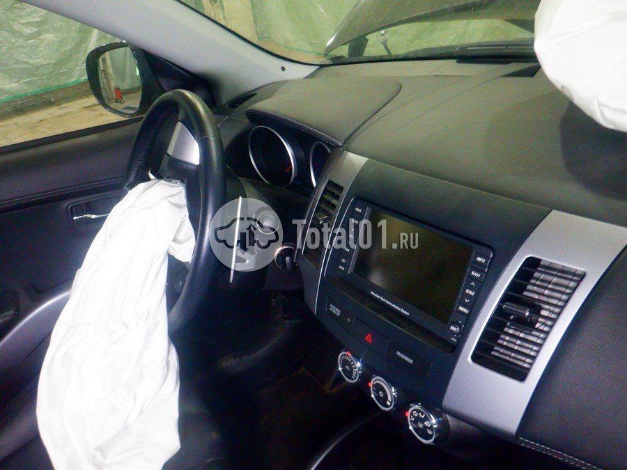 Фото Mitsubishi Outlander 34