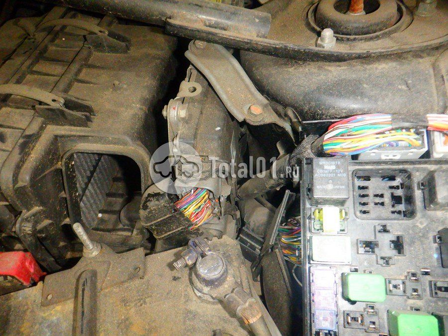 Фото Mitsubishi Outlander 198