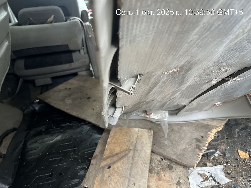 Фото Nissan Bassara 34