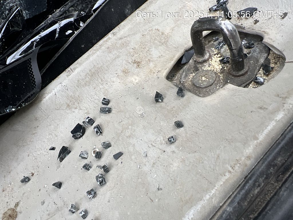 Фото Nissan Bassara 104
