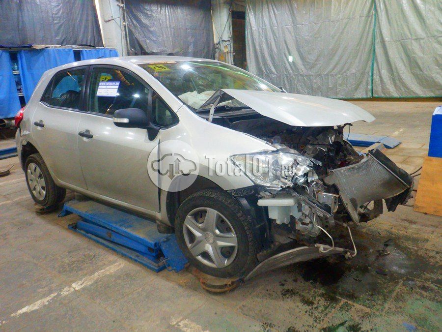 Фото Toyota Auris 12