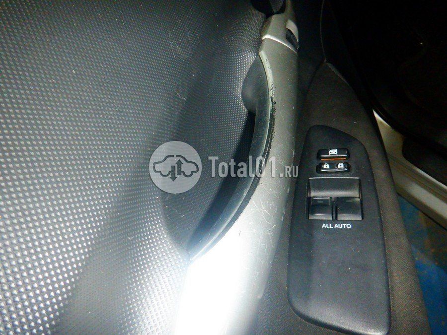 Фото Toyota Auris 82