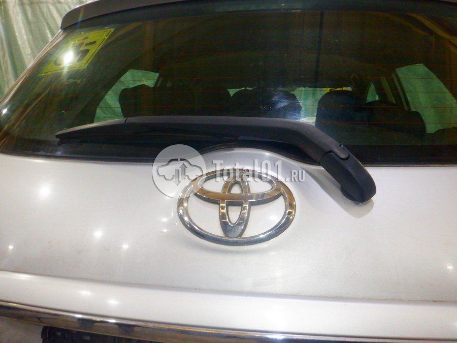 Фото Toyota Auris 182