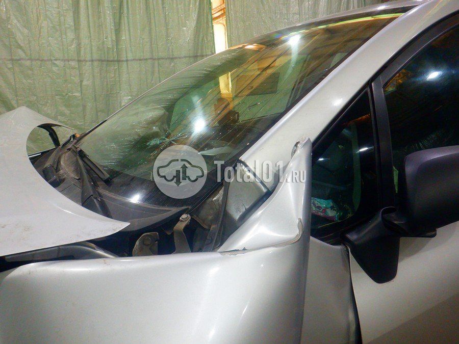 Фото Toyota Auris 240