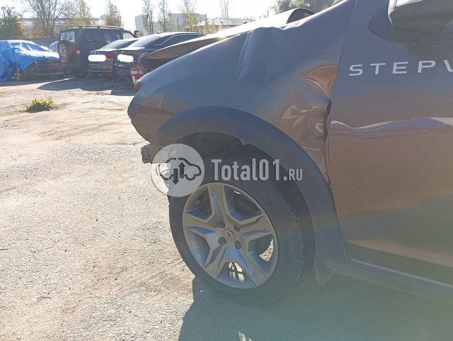 Фото Renault Sandero 36