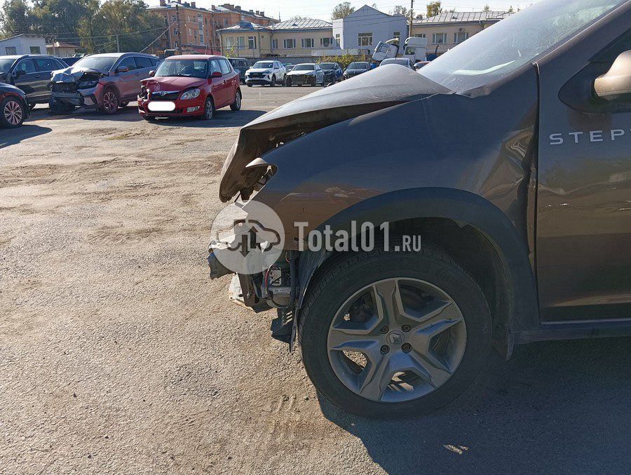 Фото Renault Sandero 44