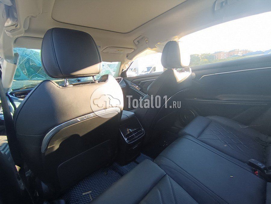 Фото Voyah Free 198