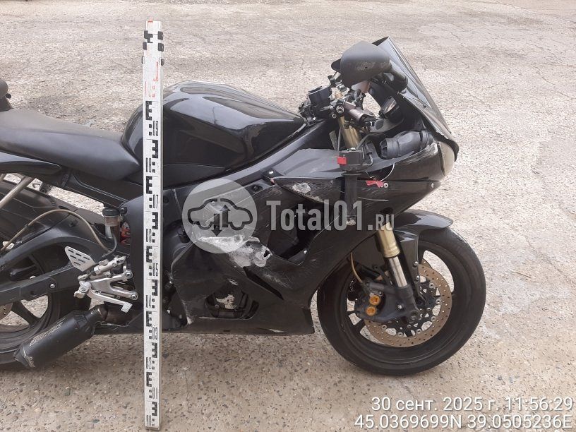 Фото Yamaha YZF-R6 24