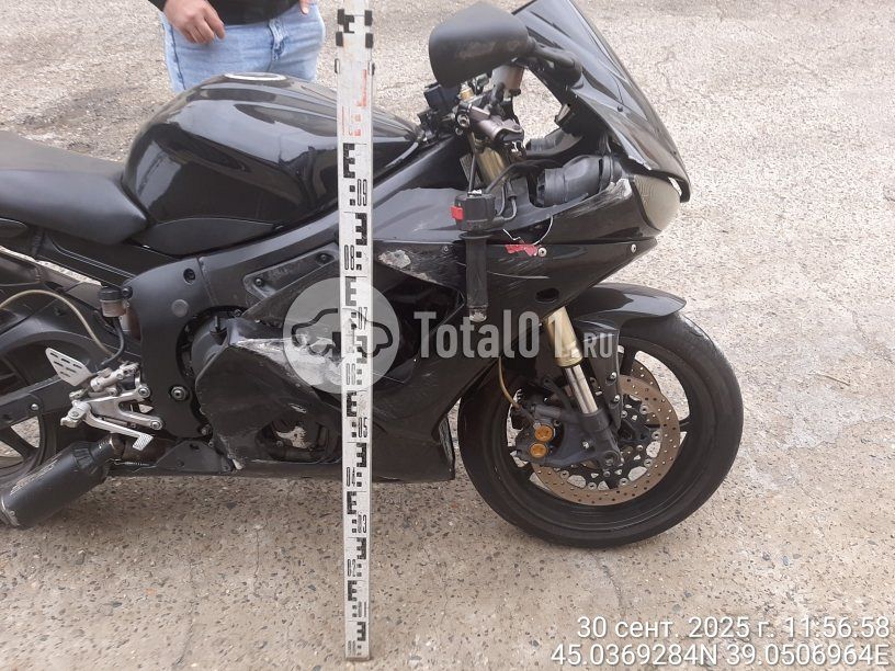 Фото Yamaha YZF-R6 26