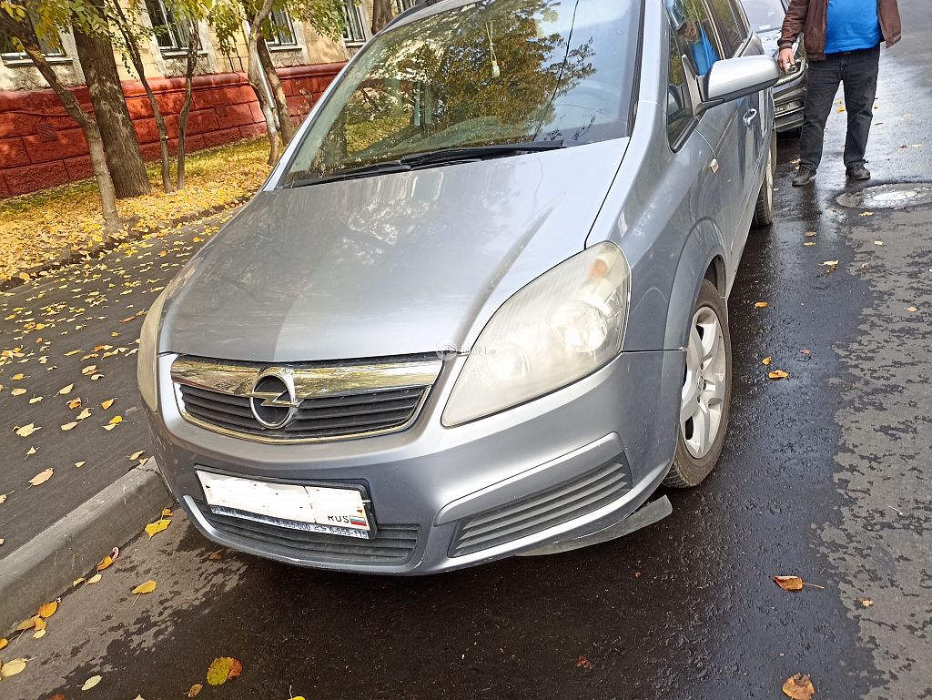 Фото Opel Zafira 126