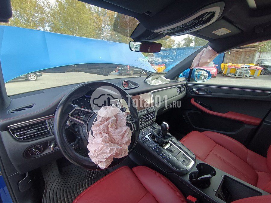 Фото Porsche Macan 94