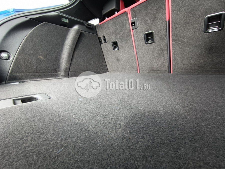 Фото Porsche Macan 124