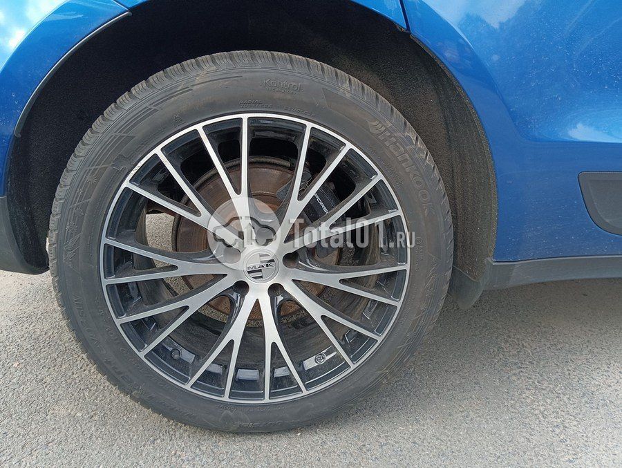 Фото Porsche Macan 186