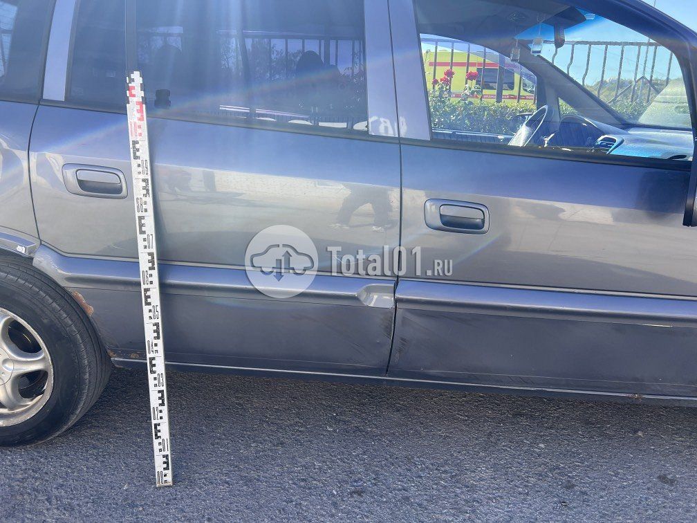 Фото Opel Zafira 16
