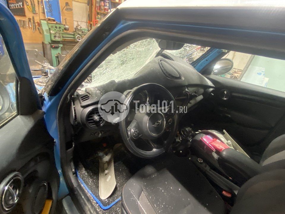 Фото MINI Cooper 38