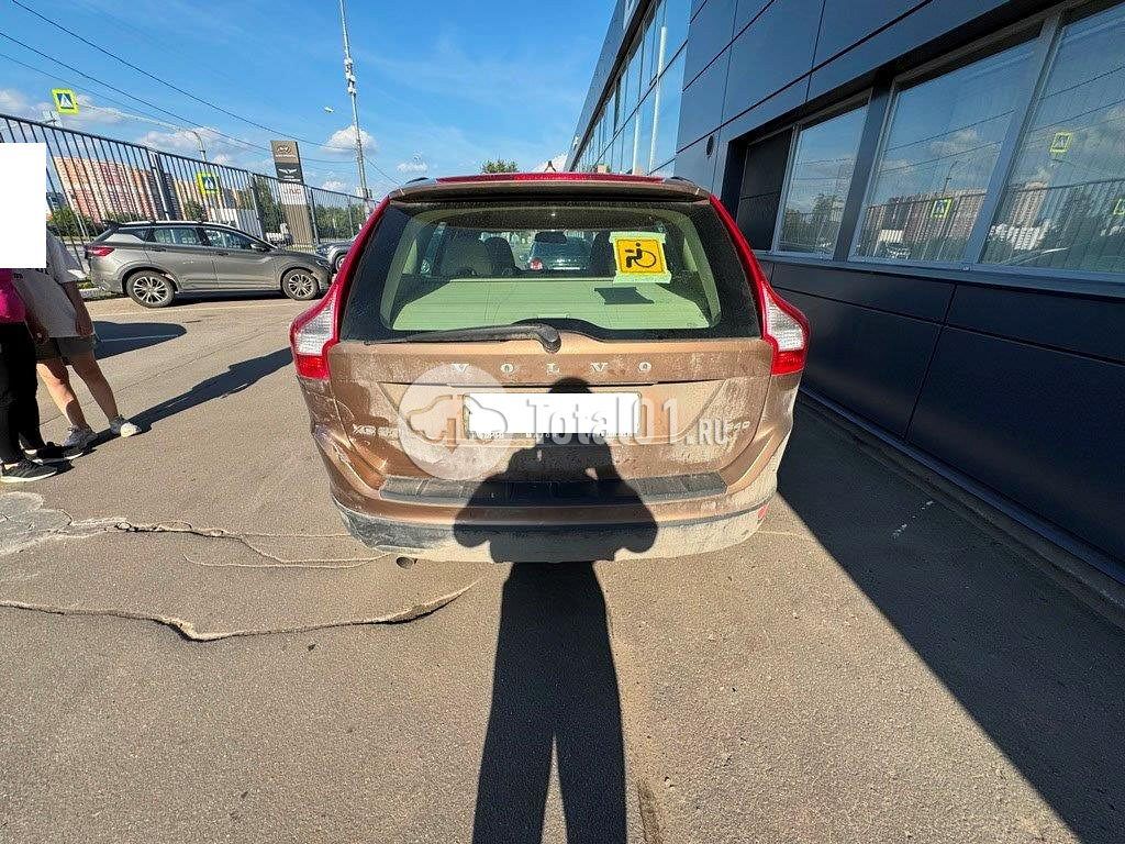 Фото Volvo XC60 568