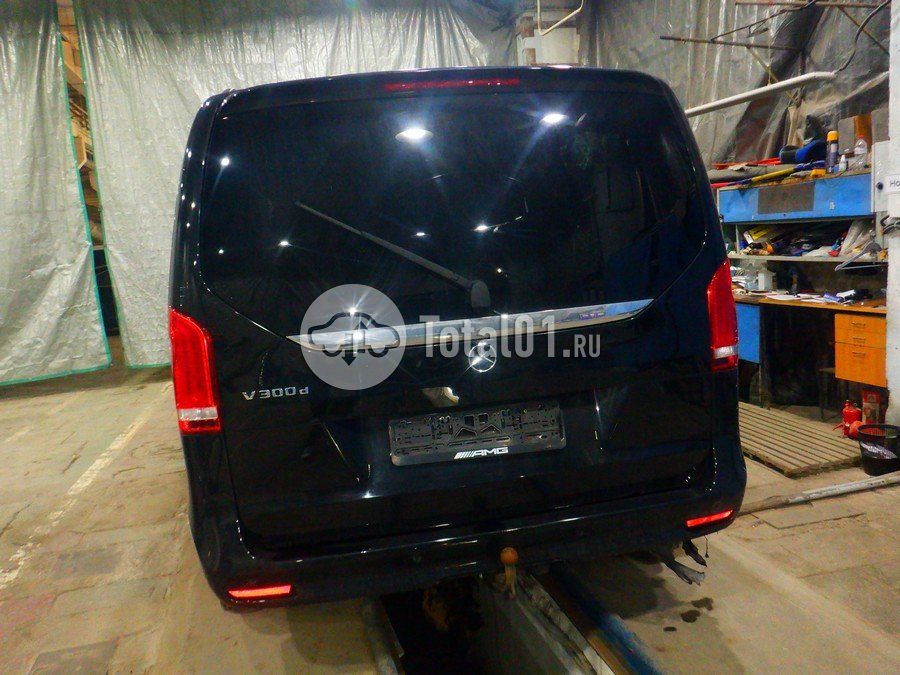 Фото Mercedes-Benz V-класс 14