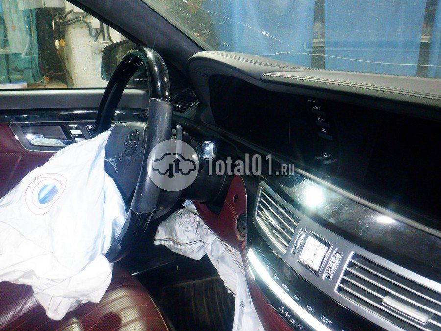 Фото Mercedes-Benz S-класс 36