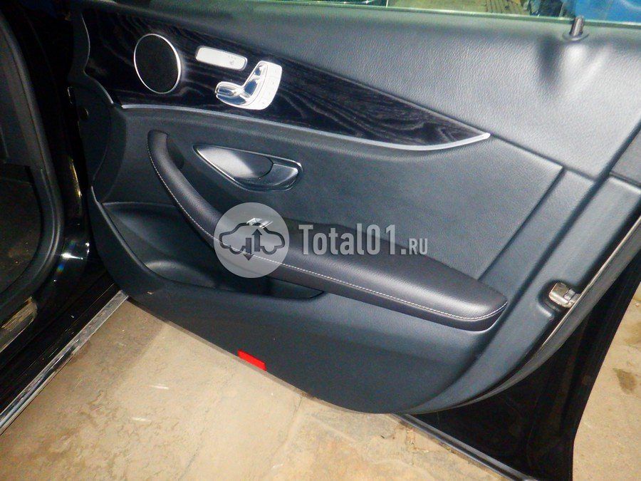 Фото Mercedes-Benz E-класс 22