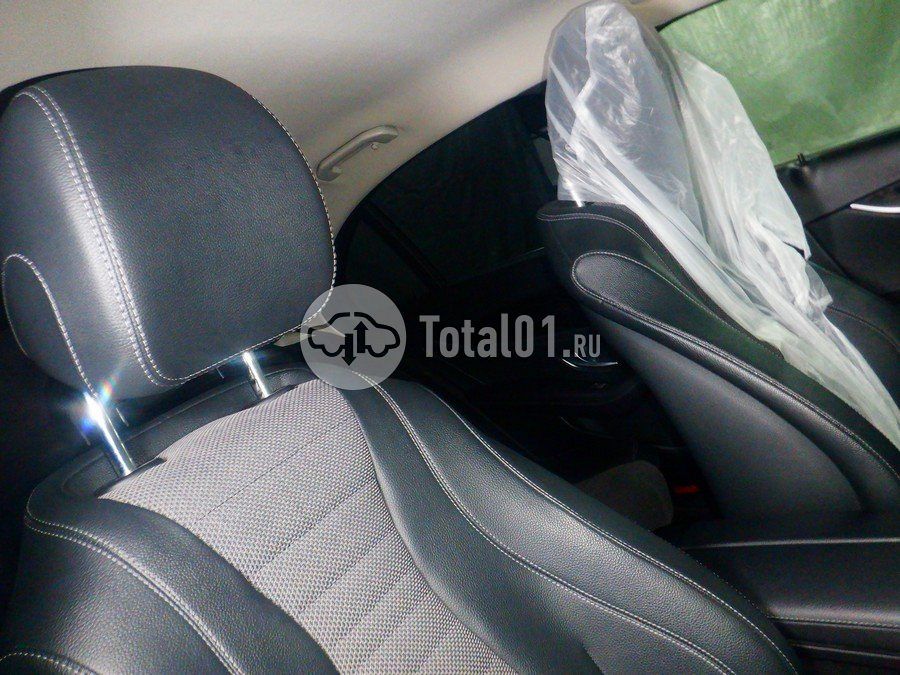 Фото Mercedes-Benz E-класс 28