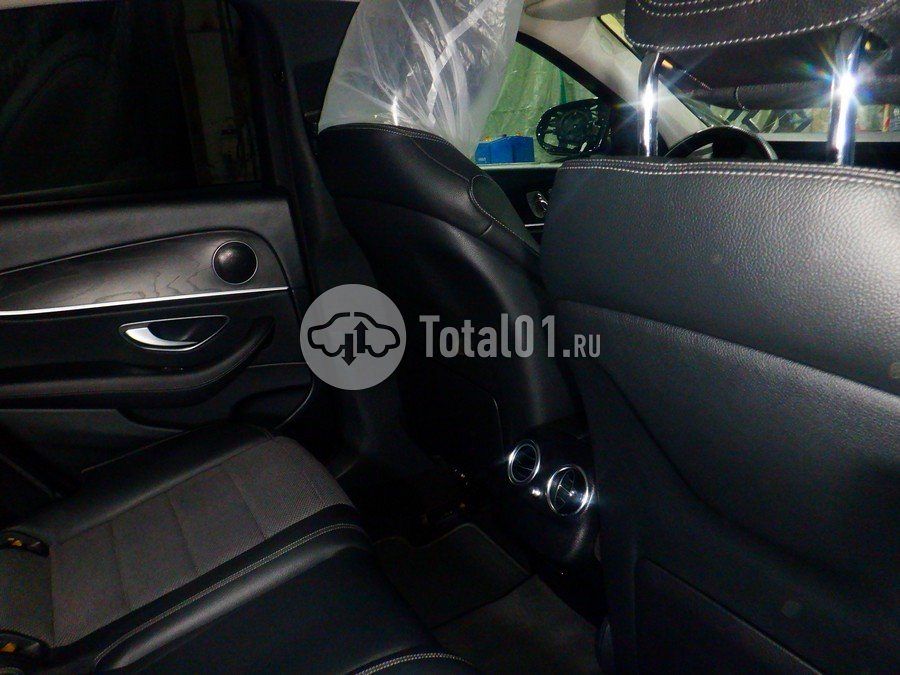 Фото Mercedes-Benz E-класс 62