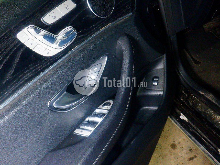 Фото Mercedes-Benz E-класс 108