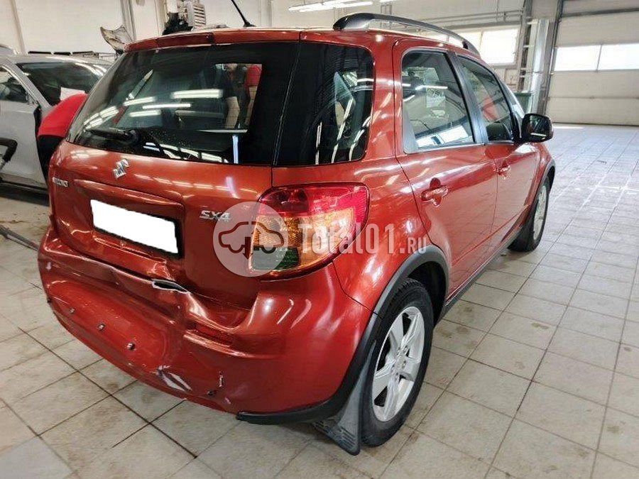 Фото Suzuki SX4 138
