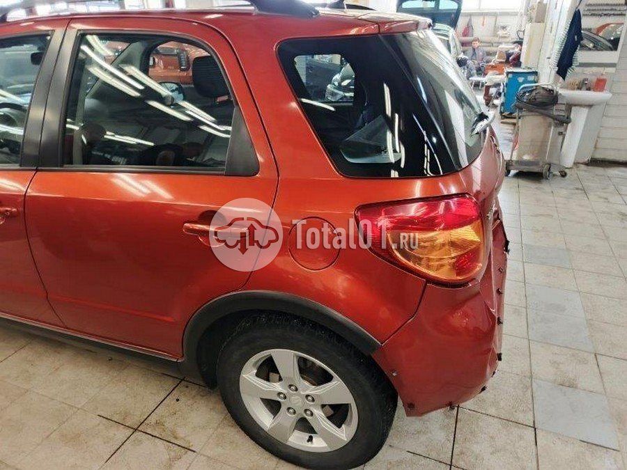Фото Suzuki SX4 144