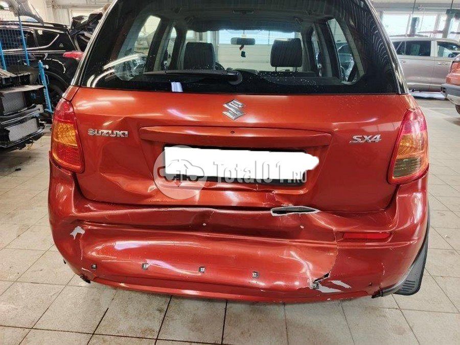 Фото Suzuki SX4 174