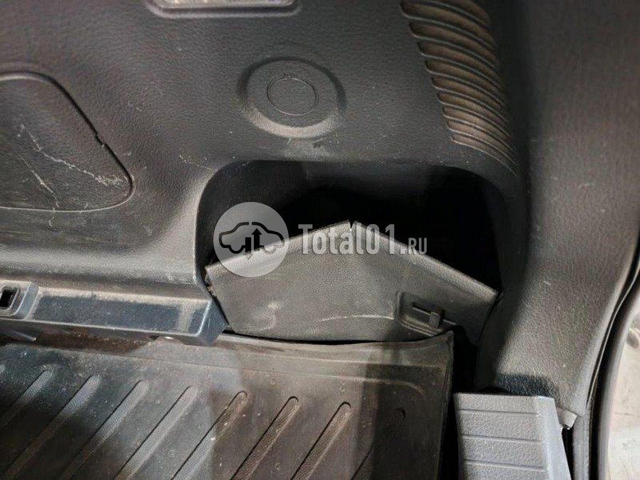 Фото Suzuki SX4 208