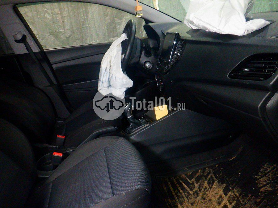 Фото Hyundai Solaris 22