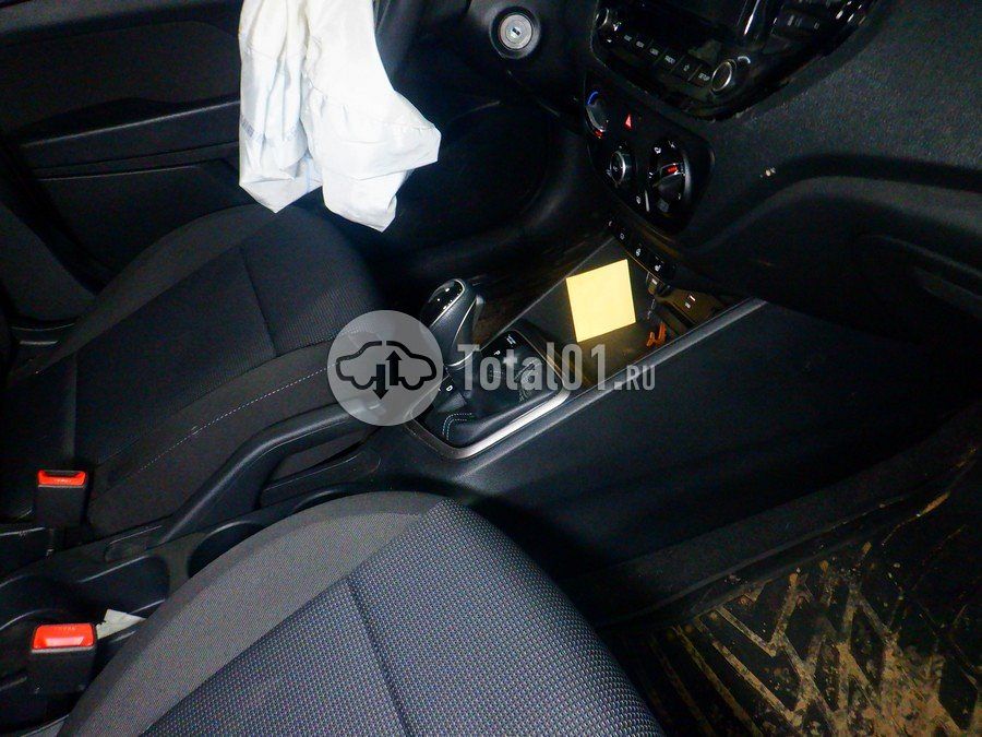 Фото Hyundai Solaris 38