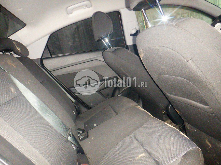 Фото Hyundai Solaris 46