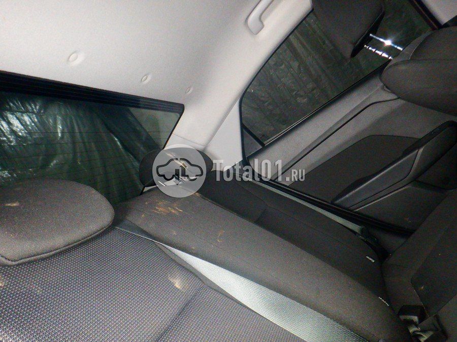 Фото Hyundai Solaris 48