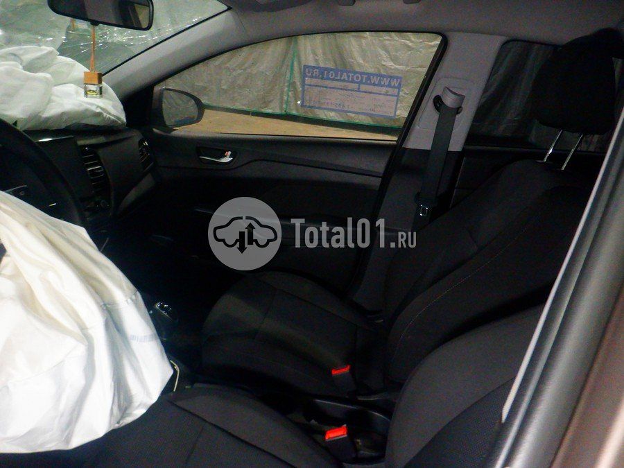 Фото Hyundai Solaris 68