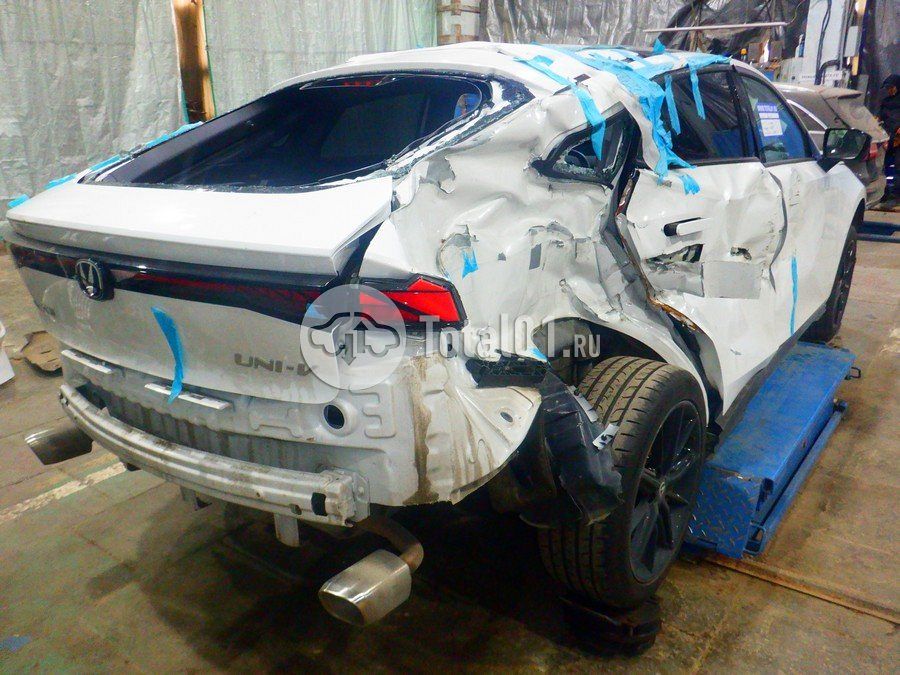 Фото Changan UNI-V 14